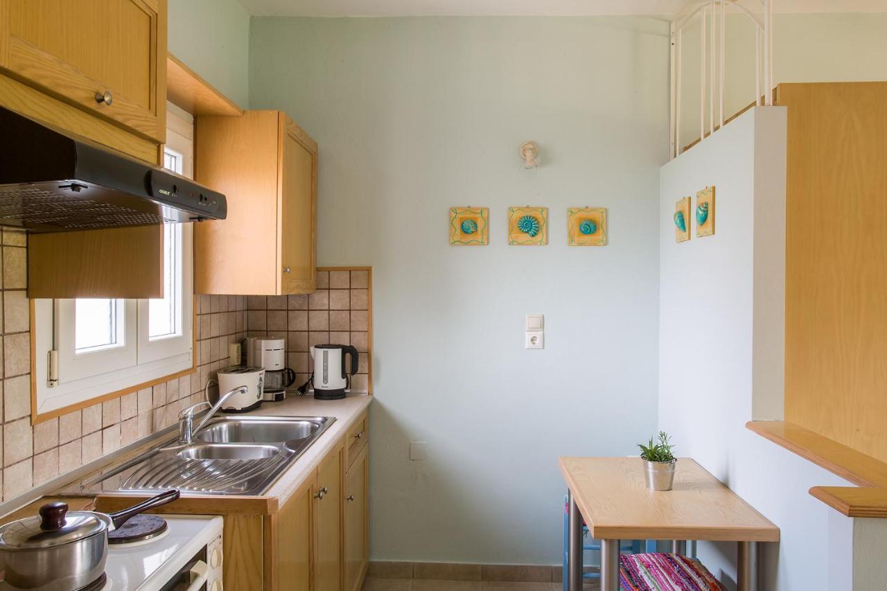 Spiti Prifti Apartments ゴウヴィア エクステリア 写真