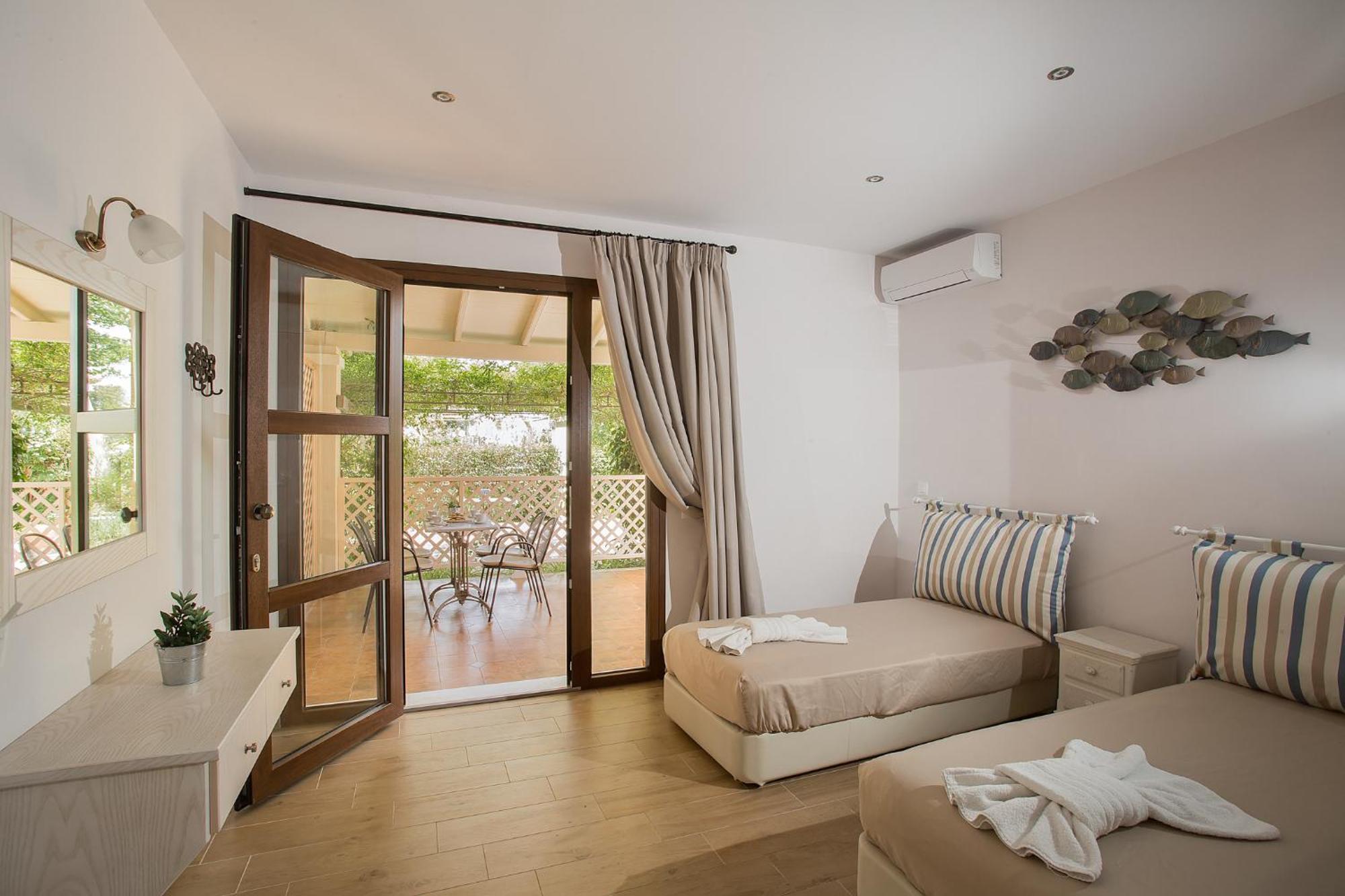 Spiti Prifti Apartments ゴウヴィア エクステリア 写真
